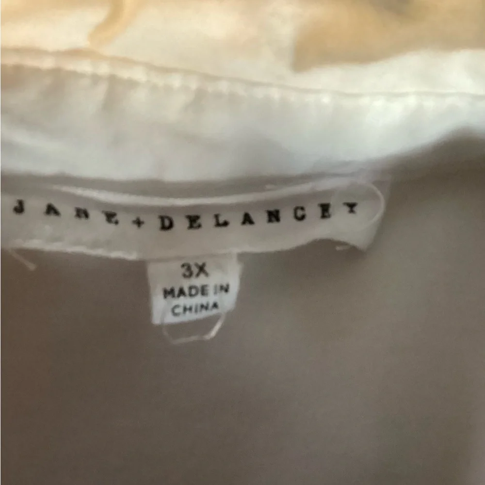 White Button-Down Long Shirt 3X - Picture 9 of 9